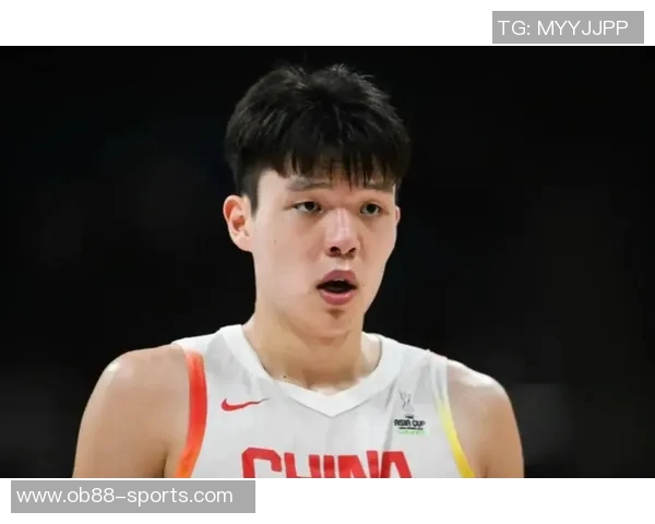 阿夫迪亚助攻杨瀚森三分球精彩瞬间展现默契配合与华丽传球技巧 阿夫迪亚助攻杨瀚森三分球精彩瞬间展现默契配合与华丽传球技巧